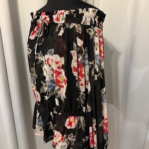 White House Black Market off the Shoulder Floral Peplum Blouse